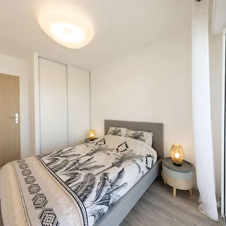 De Standing, Confort, Centre-ville Saint-pierre D'oleron Spo000-694 Apartment Saint-Pierre-d'Oleron